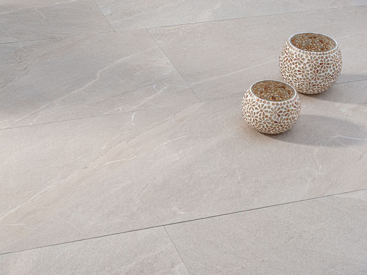 L'apparence de l'ardoise dans des tons beiges.  Avec Canyon Beige, vous êtes prêts pour une agréable soirée entre amis sur votre terrasse !