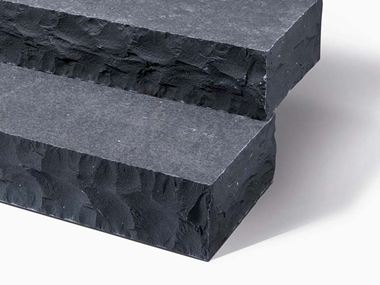 Une apparence particulièrement naturelle et brute Blocs marches en basalte Takeda bosselé zoom