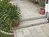 Terrasse avec petit escalier en blocs marches Kandla Grey en grès