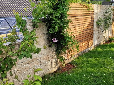 Travertin_Mur_Moyen_Select_Rustic_Pare-vue_Mur_Bois