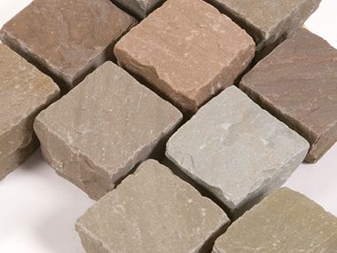 Pavés en grès Granada 10x10x8 cm gros plan