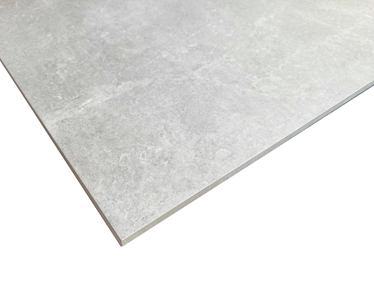 Gros plan sur un angle du carrelage imitation ardoise Sierra Grey