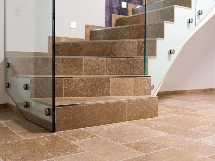 carrelage noce en travertin vieilli stonenaturelle