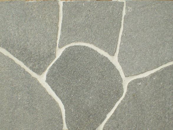 Polygonalplatten Quarzit Kavalas gespalten