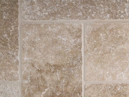 Carreaux de travertin Medium, vue de détail