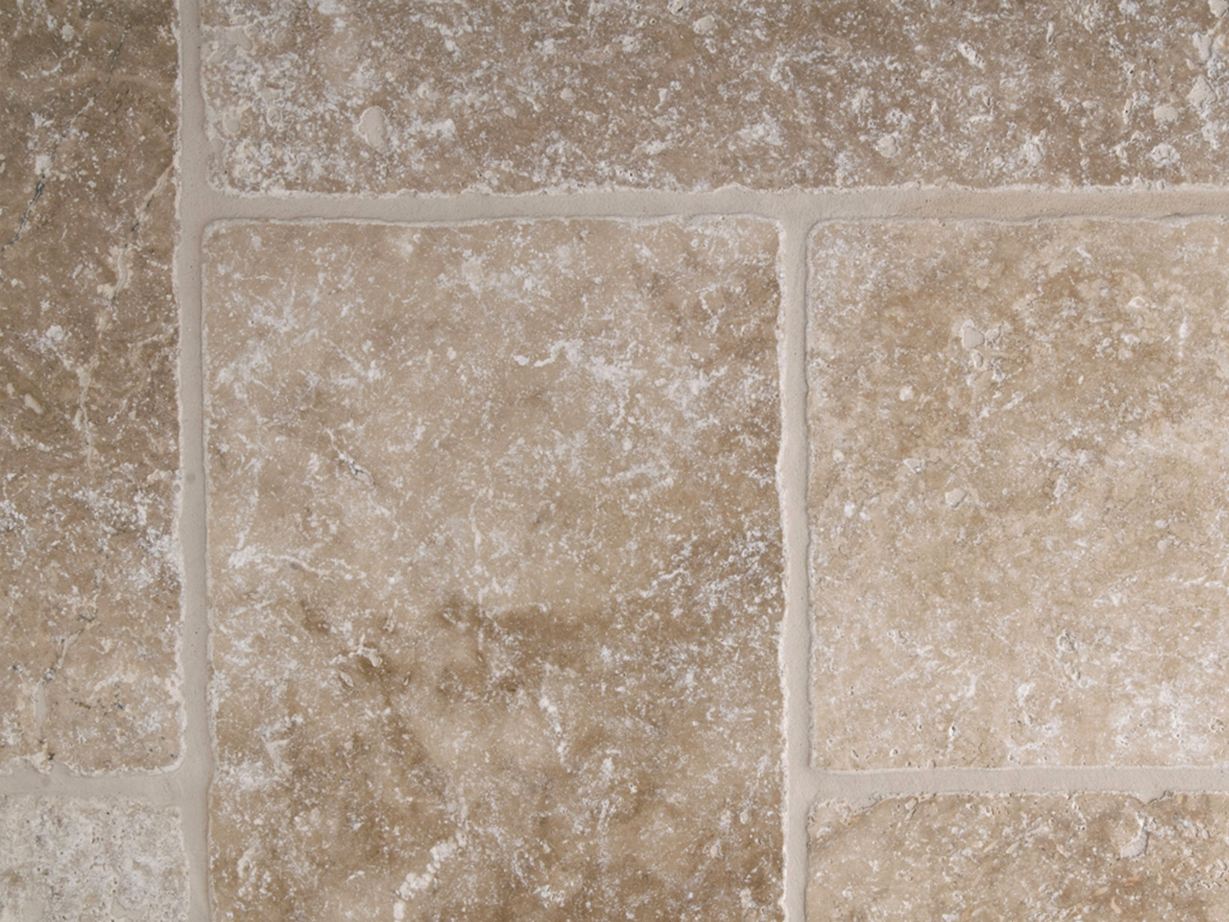 Carreaux de travertin Medium, vue de détail
